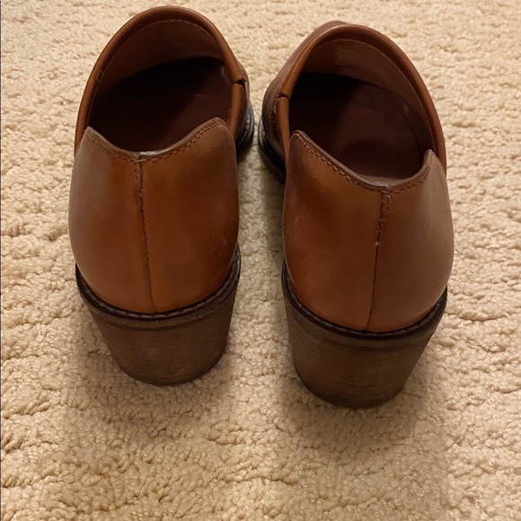 Madewell brown leather slip on shoes - Picture 3 of 5